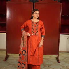 Rust Geometric Kurti Set