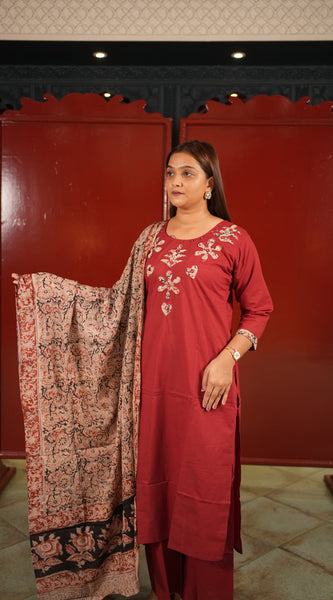 Maroon Floral Kurti Set