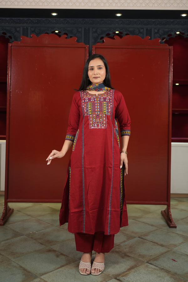Maroon Geometric Kurti Set