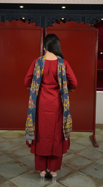 Maroon Geometric Kurti Set