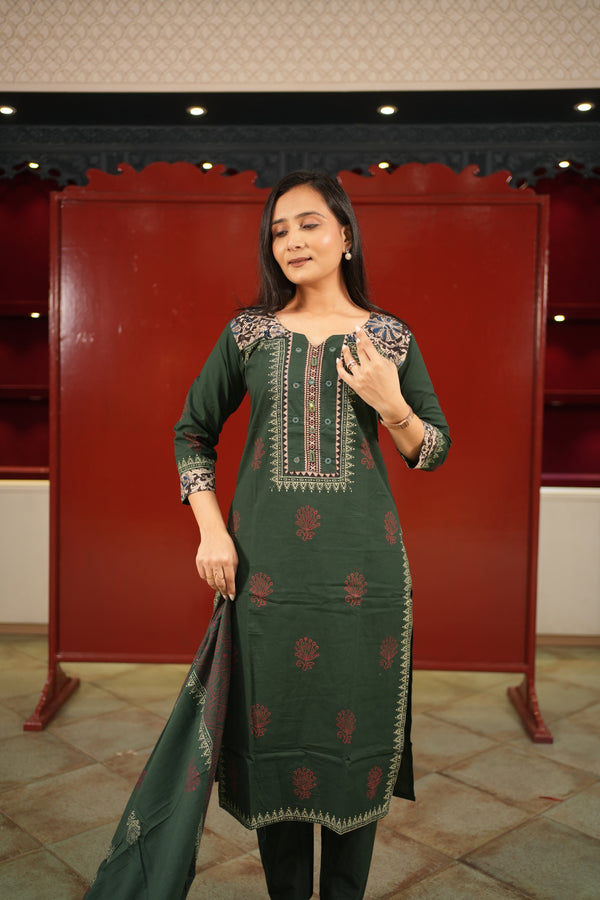 Bottle Green Printed Kurti Set