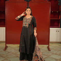 Black Folk-Print Kurti Set