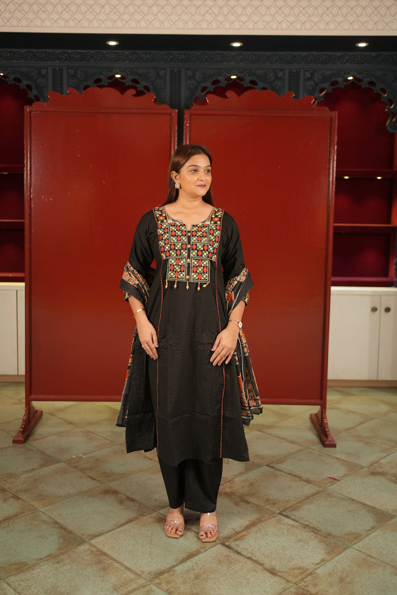 Black Folk-Print Kurti Set