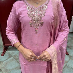 Lilac Pink Hand-Embroidered Chanderi Kurta Set