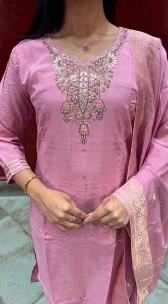 Lilac Pink Hand-Embroidered Chanderi Kurta Set