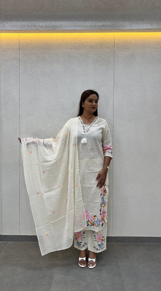 Off-White Floral Kurta Set