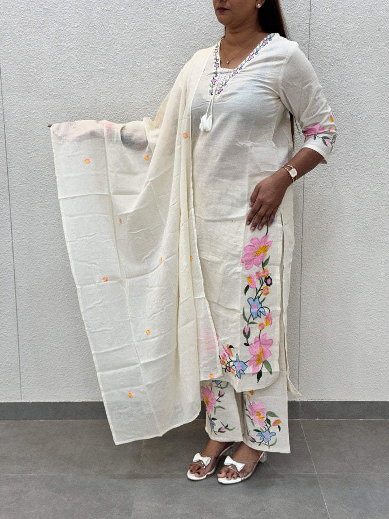 Off-White Floral Kurta Set