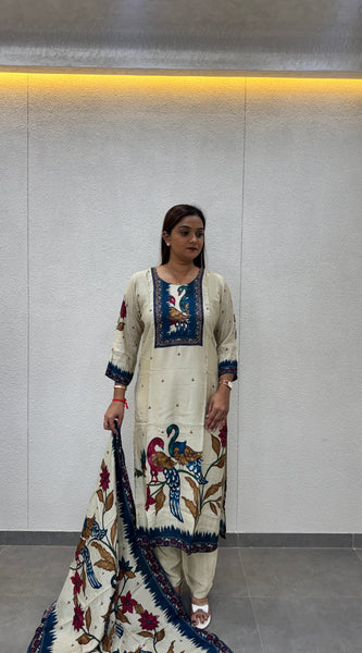Off-White Kurta Set