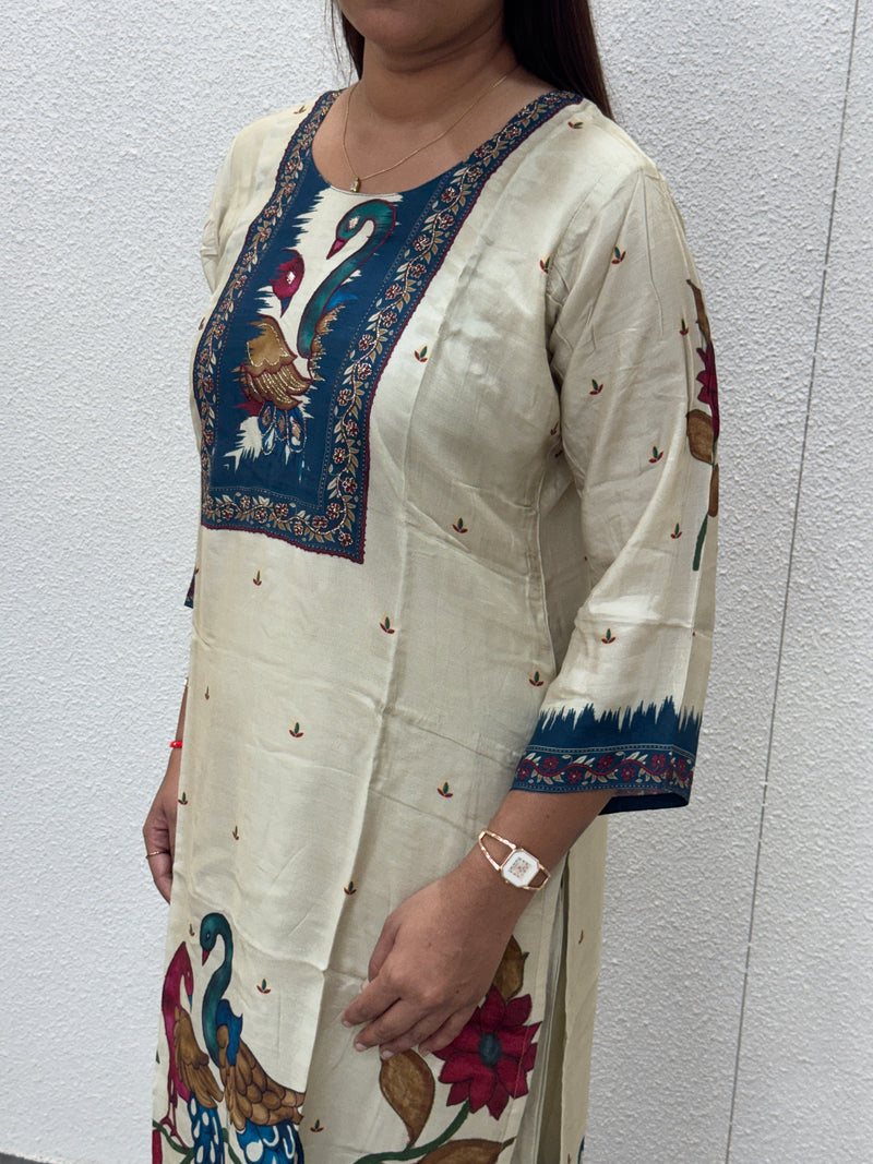 Off-White Kurta Set