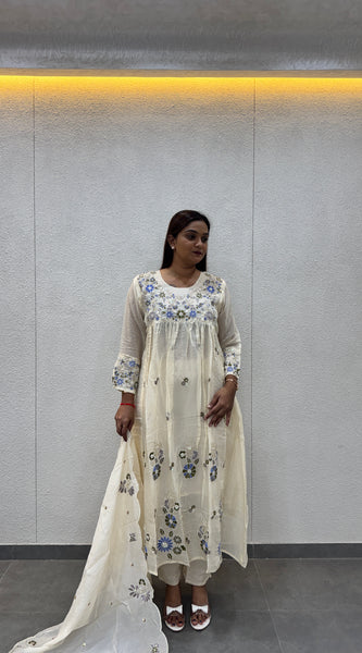 Off-White Floral Kurta Set