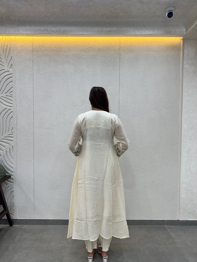 Off-White Floral Kurta Set
