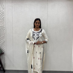 Off-White & Black Kurta Set