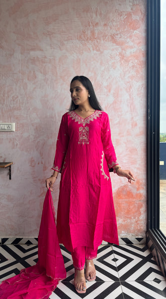 Rani Pink Kurti Set