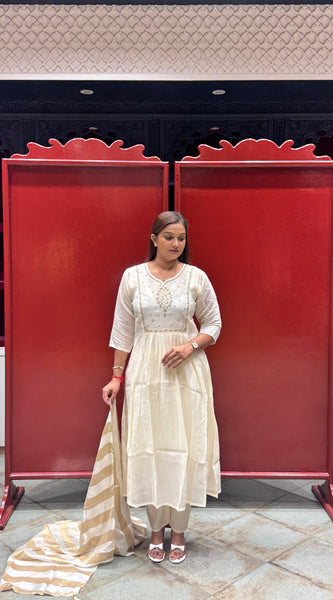 Off-White Kurti Set