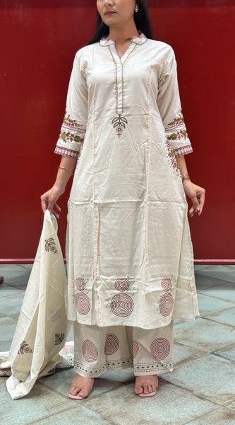 Off-White Kurti Set