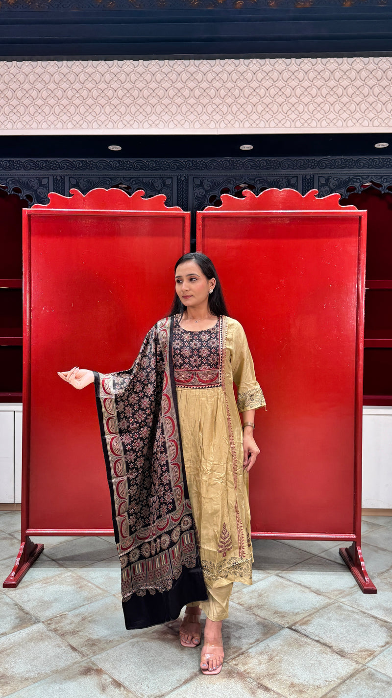 Beige Gold Kurti Set